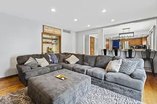 9807 Ivy Ln, Munster, IN 46321 - Photo 15