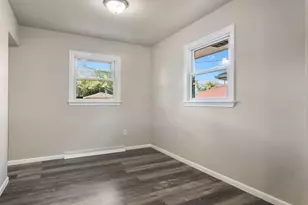 1570 Hendricks St, Gary, IN 46404 - Photo 5