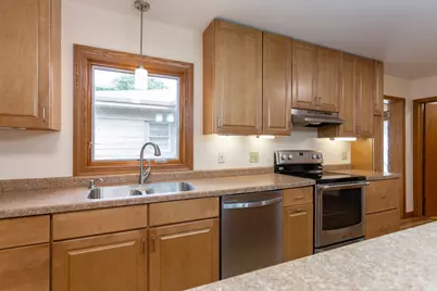 601 E Main Street, LaCrosse, IN 46348 - Photo 13