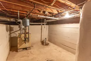 601 E Main St, LaCrosse, IN 46348 - Photo 23