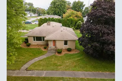 601 E Main Street, LaCrosse, IN 46348 - Photo 3