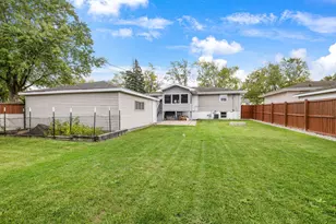 824 Polk Ave, Dyer, IN 46311 - Photo 21