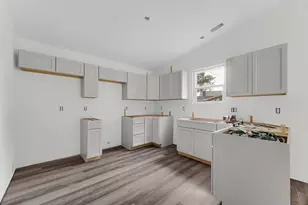 301 Malvern Rd, Kingsford Heights, IN 46346 - Photo 3