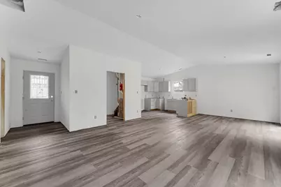 301 Malvern Road, Kingsford Heights, IN 46346 - Photo 5