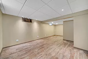 3122 44th St, Highland, IN 46322 - Photo 21