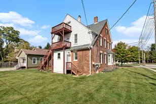 1210 Indiana Ave, La Porte, IN 46350 - Photo 15