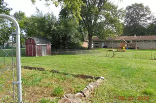 6709 Jefferson St, Merrillville, IN 46410 - Photo 7