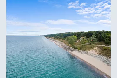 125 E Lake Front Drive, Beverly Shores, IN 46301 - Photo 39