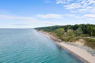 125 E Lake Front Dr, Beverly Shores, IN 46301 - Photo 39