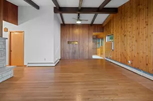 125 E Lake Front Dr, Beverly Shores, IN 46301 - Photo 7