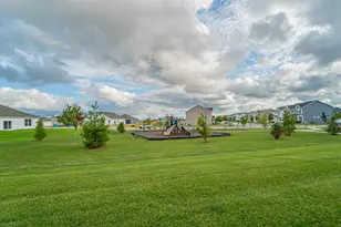 6363 Glenbrook Ave, Portage, IN 46368 - Photo 31