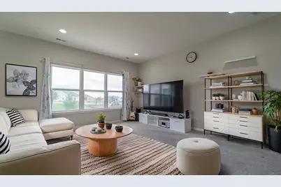 6363 Glenbrook Avenue, Portage, IN 46368 - Photo 5