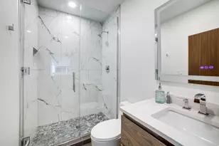 7705 Lake Shore Dr, Gary, IN 46403 - Photo 35