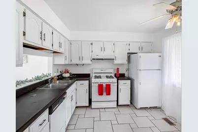 1108 Saratoga Lane, Chesterton, IN 46304 - Photo 7