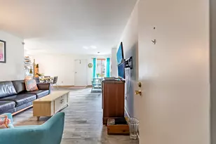 2308 Barbara Jean Dr, Schererville, IN 46375 - Photo 9