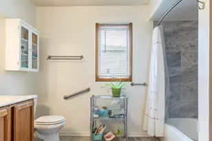 2308 Barbara Jean Dr, Schererville, IN 46375 - Photo 21