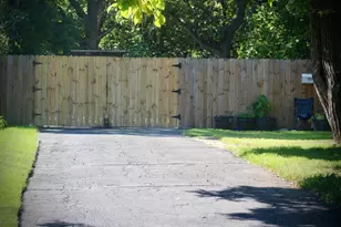 1038 Ridge St, Hammond, IN 46324 - Photo 3