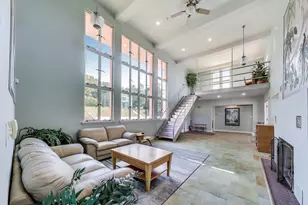 250 W Lake Front Dr W, Beverly Shores, IN 46301 - Photo 9