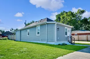 1152 E Roosevelt St, Hammond, IN 46320 - Photo 3