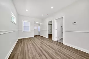 1152 E Roosevelt St, Hammond, IN 46320 - Photo 5