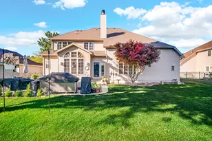 4925 Oriole Ave, Schererville, IN 46375 - Photo 3