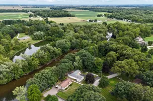 610 N Forest Dr, Winamac, IN 46996 - Photo 5