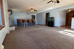 9542 Roosevelt Pl, Crown Point, IN 46307 - Photo 17