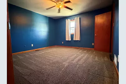 9542 Roosevelt Place, Crown Point, IN 46307 - Photo 11