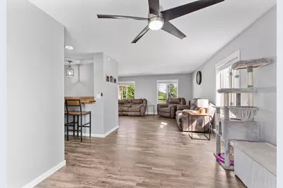 176 S 200 W, Valparaiso, IN 46385 - Photo 5