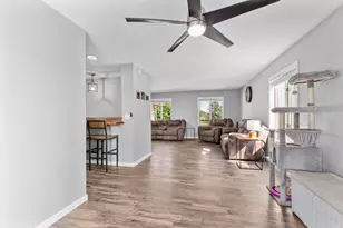 176 S 200 W, Valparaiso, IN 46385 - Photo 5