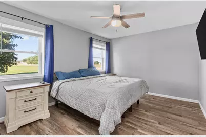 176 S 200 W, Valparaiso, IN 46385 - Photo 15