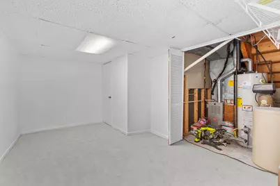 176 S 200 W, Valparaiso, IN 46385 - Photo 19