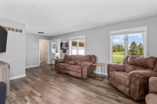 176 S 200 W, Valparaiso, IN 46385 - Photo 3