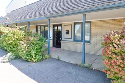 414 Lincolnway, La Porte, IN 46350 - Photo 3