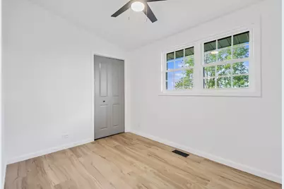 229 W Wood Road, Rensselaer, IN 47978 - Photo 17