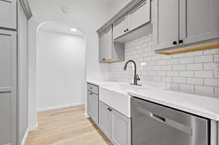 229 W Wood Rd, Rensselaer, IN 47978 - Photo 7