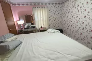 219 S Broad St, Griffith, IN 46319 - Photo 21