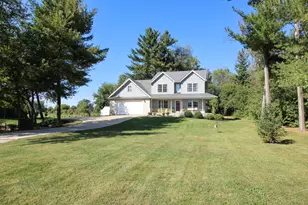 156 Lee Dr, Kouts, IN 46347 - Photo 35