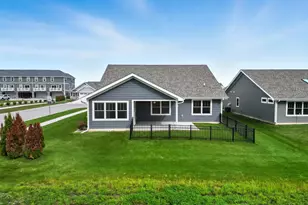 8657 Larkspur Ter, Saint John, IN 46373 - Photo 19