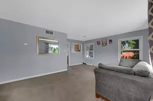 4004 Johnson Ave, Hammond, IN 46327 - Photo 3