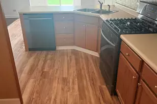 6289 Grosbeak Ct, Hobart, IN 46342 - Photo 13