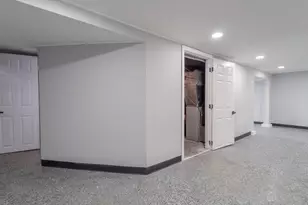 2257 W 16th Ave, Gary, IN 46404 - Photo 17