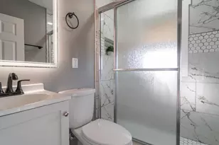 2257 W 16th Ave, Gary, IN 46404 - Photo 7