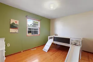 373 W Millport Dr, Valparaiso, IN 46385 - Photo 11