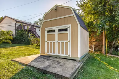 1642 E 31st Place, Hobart, IN 46342 - Photo 23