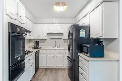 1642 E 31st Place, Hobart, IN 46342 - Photo 5