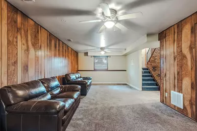 1642 E 31st Place, Hobart, IN 46342 - Photo 13