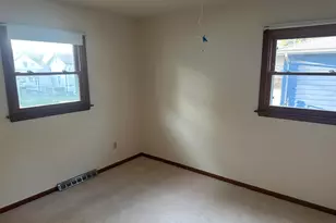 240 Rush Ct, Hobart, IN 46342 - Photo 11