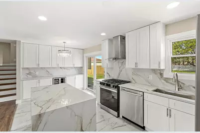 1341 Capri Lane, Dyer, IN 46311 - Photo 11