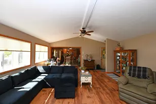 11295 W Lakeshore Dr, Kewanna, IN 46939 - Photo 15